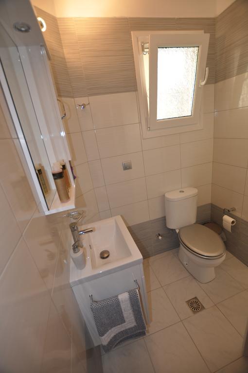Ammos Apartment Roda  Exterior foto