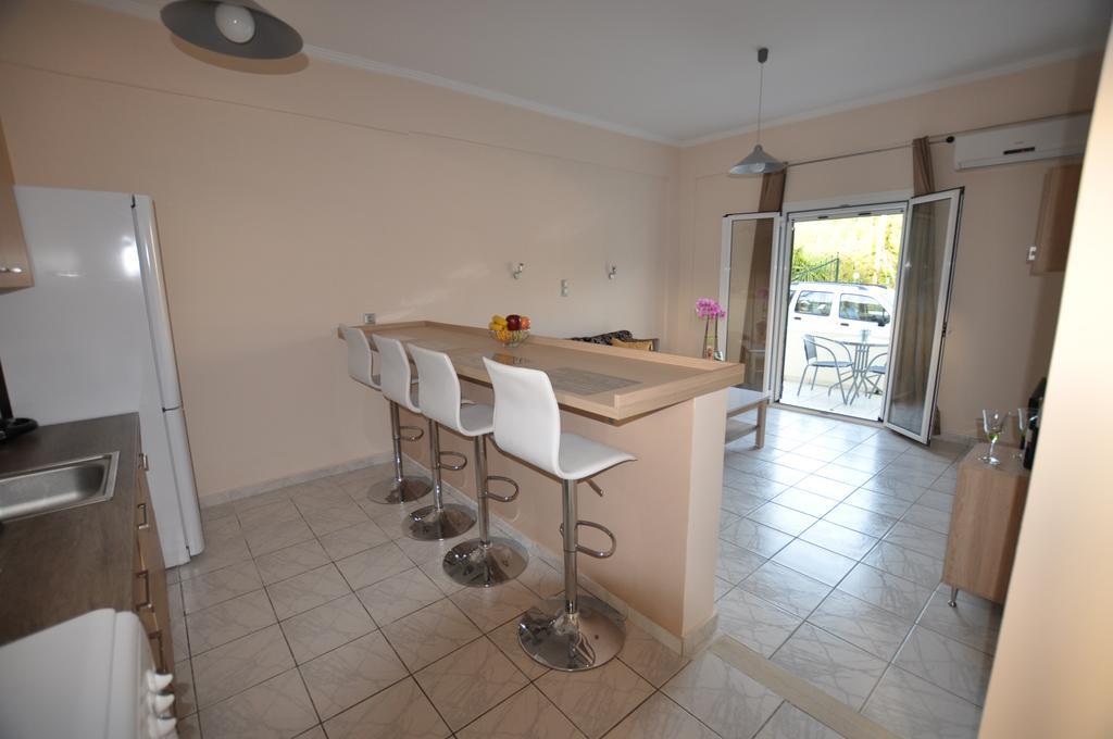 Ammos Apartment Roda  Exterior foto