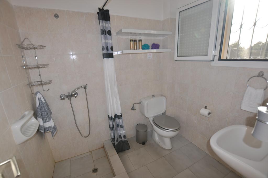 Ammos Apartment Roda  Exterior foto